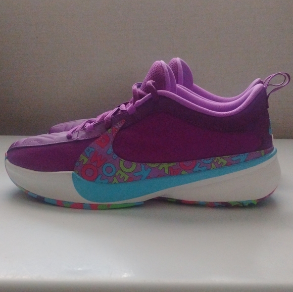 Nike Zoom Freak 5 Alphabet Bros